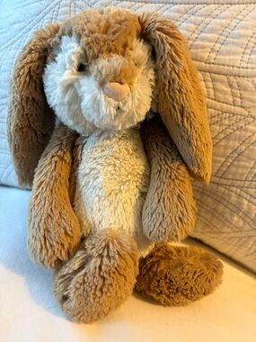 Jellycat Plush Bunny - Tan & Cream Long-Eared Rabbit